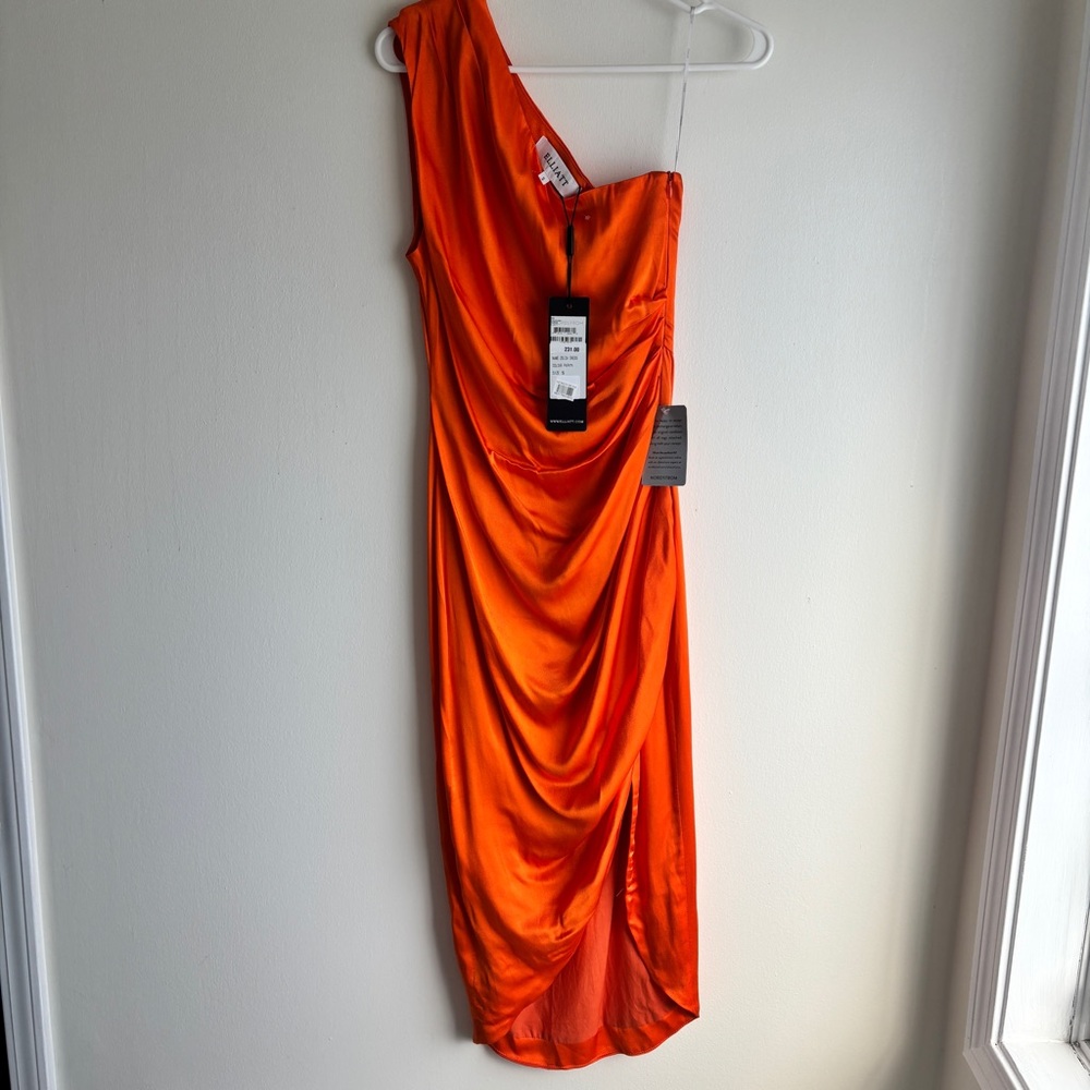 Elliatt Zelda Dress Papaya Orange One Shoulder Maxi Dress Size S